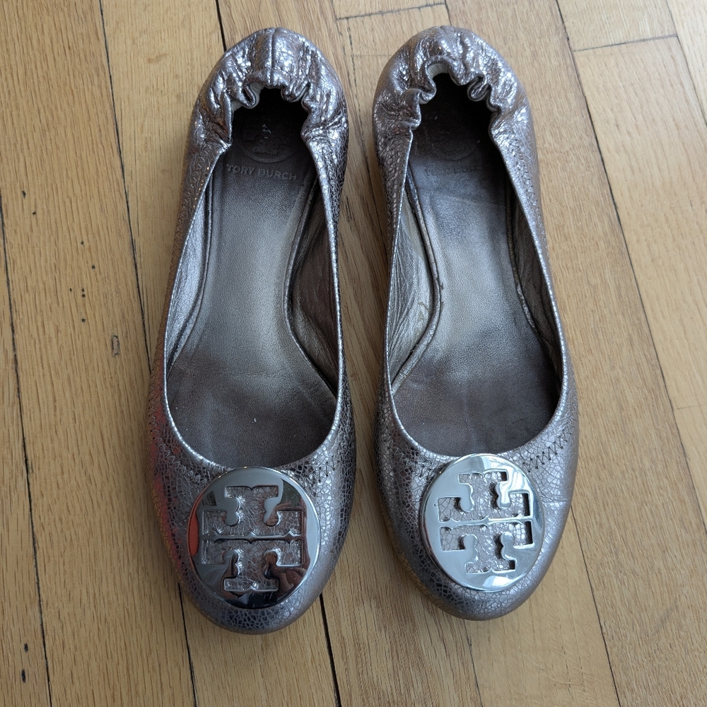Tory Burch Silver Ballet Flats (8.5)